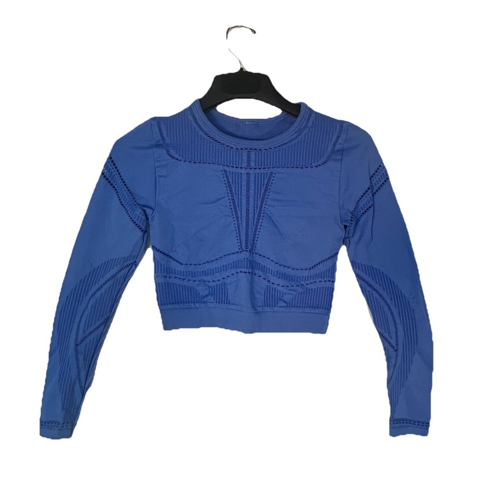 Fabletics Jaymee Mesh Long Sleeve Athletic Crop Top Periwinkle Long Sleeve READ